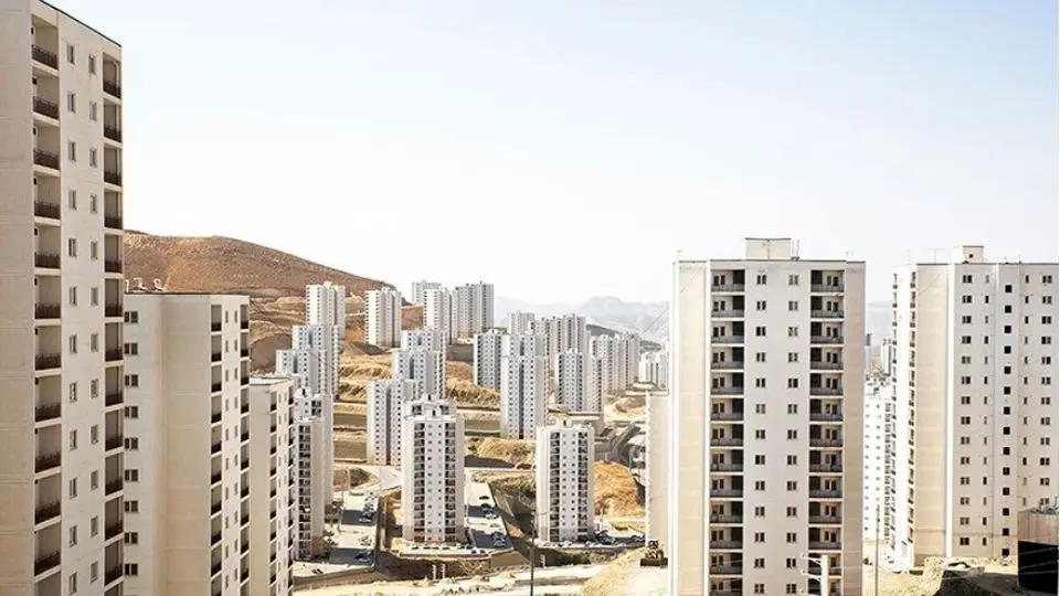 رنجش متقاضیان مسکن ملی پرند از افزایش هزینهها رنجش متقاضیان مسکن ملی پرند از افزایش هزینهها