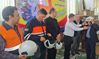 اهدای تجهیزات ایمنی به ۱۰۰ موتورسوار در دهستان سیاهکلرود بخش چابکسر