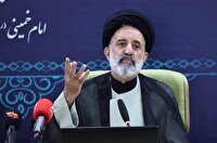 اربعین حسینی (ع) تابلوی استقامت و مانور قدرت جهان اسلام است