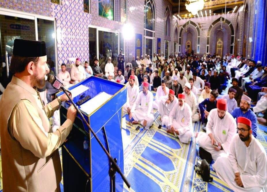قیام امام حسین (ع) پیام وحدت و ایستادگی در برابر ظلم است