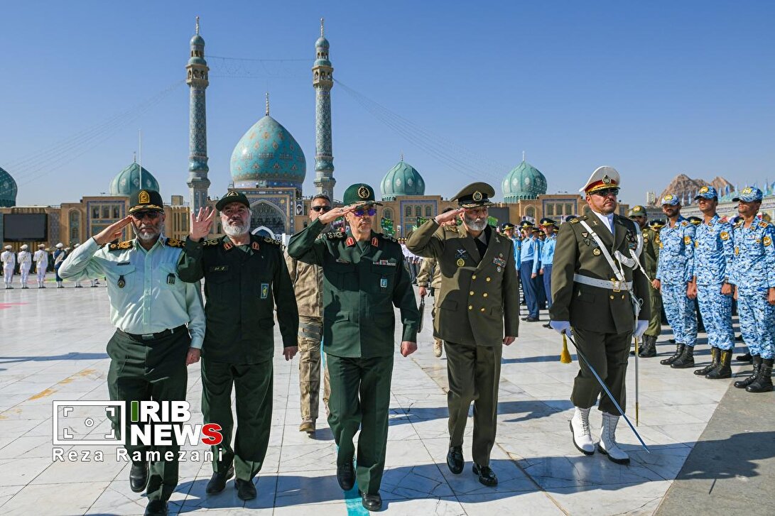 صبحگاه جمکران؛ جای خالی سرداران شهید در قاب تصویر