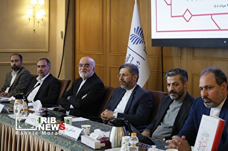 یادبود قربانیان تروریسم با حضور خانواده شهدای میناب