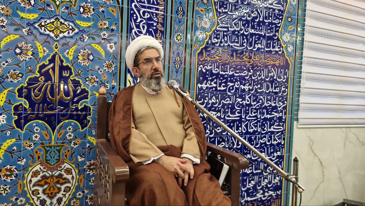 نشست بصیرتی در حسینیه شهدای سیاهکل